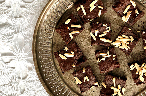Almond Brownies – Rachelle Béry