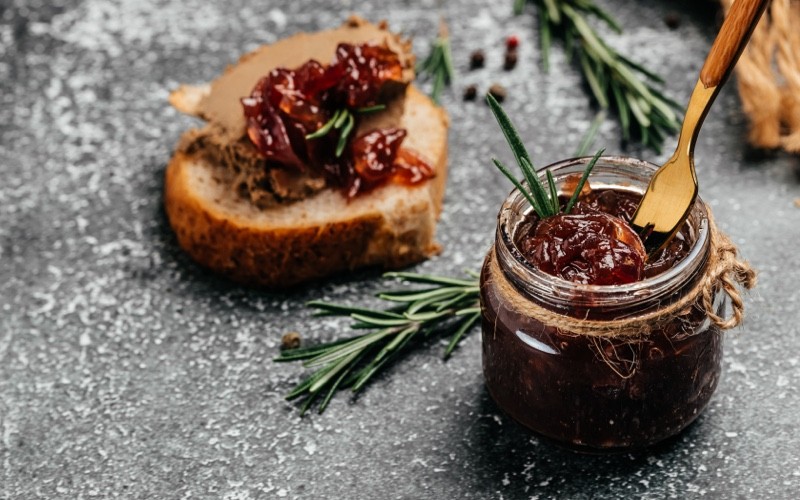 Chutney can be made ahead of time and preserved in jars, just like sweet jams. In addition to keeping for a long time, this type of condiment makes excellent host gifts! And you don’t have to spend hours making it—it’s actually pretty simple.