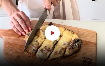 Flatbread mushroom pizza with smoked gouda
