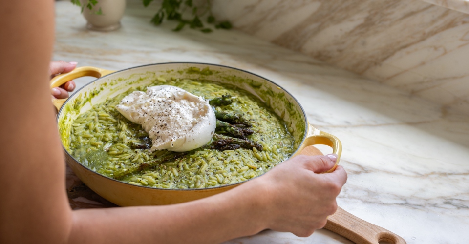 Risotto d’orzo green goddess à la burrata